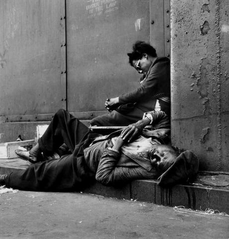 Gordon Parks: Homeless Couple, Harlem, New York