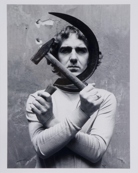 Sándor Pinczehelyi: Sickle and Hammer 4